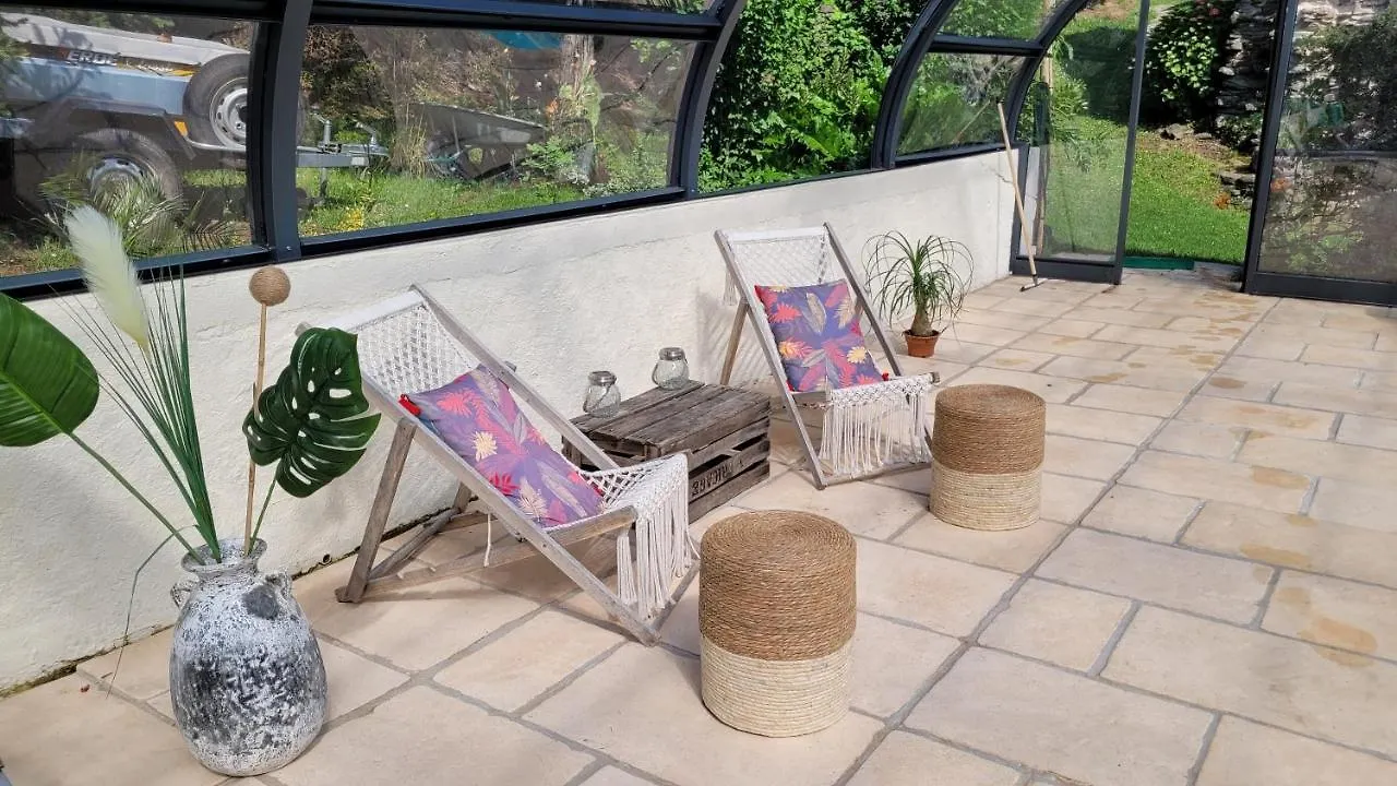 Manoir Des Pelies Spa Conques Bed & Breakfast